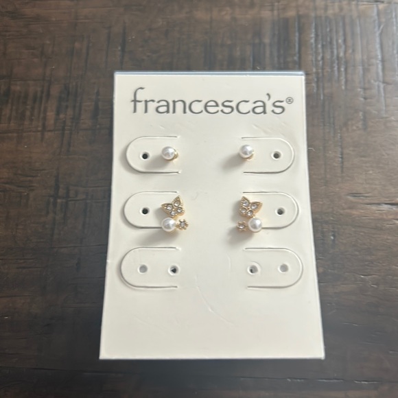 Francesca's Collections Jewelry - NWT 2 Pairs of Small Francesca’s Earrings - Gold/Pearl Detailing